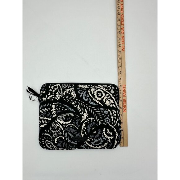 Vera Bradley Paisley Noir 10 Inch Black & White Quilted Tablet Sleeve - Picture 5 of 5